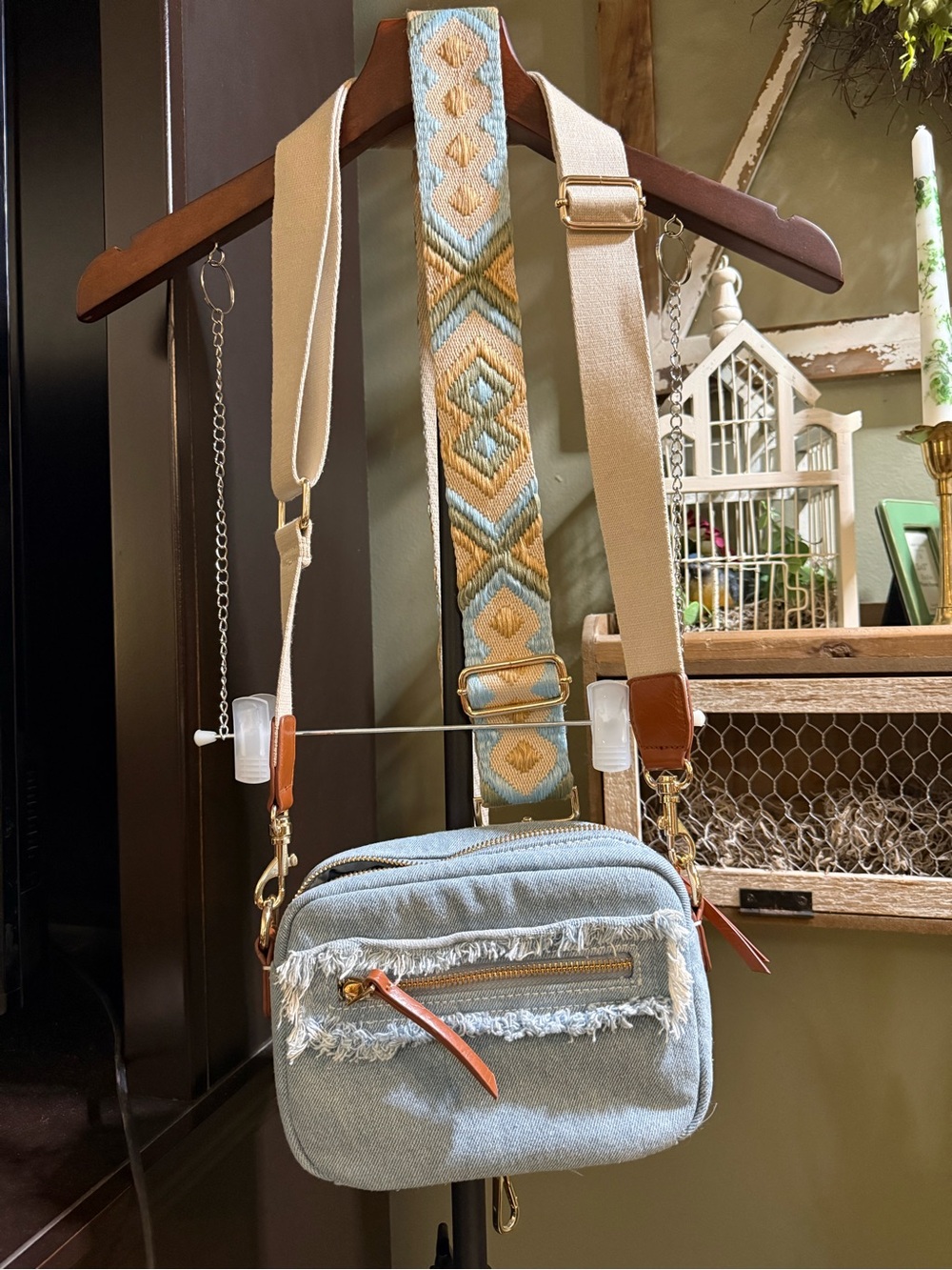 Denim crossbody with extra strap